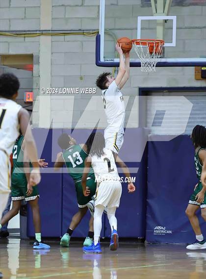 Thumbnail 1 in St. Anthony's vs. Brooklyn Law & Tech (New York Holiday Invitational) photogallery.