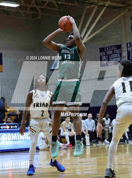 Thumbnail 1 in St. Anthony's vs. Brooklyn Law & Tech (New York Holiday Invitational) photogallery.