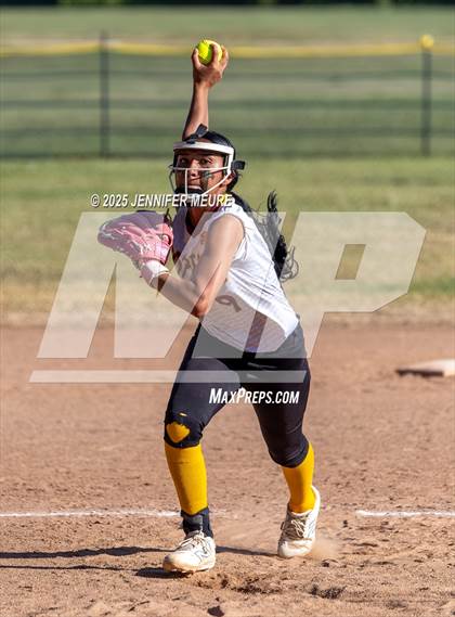 Thumbnail 3 in Piner @ Kennedy (CIF NCS D5 SEMI FINAL) photogallery.