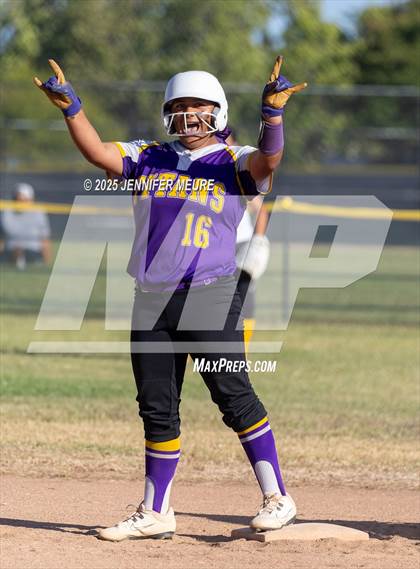 Thumbnail 3 in Piner @ Kennedy (CIF NCS D5 SEMI FINAL) photogallery.