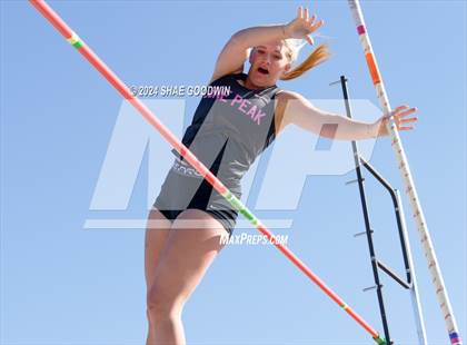 Thumbnail 2 in Skyridge Tri Meet (Pole Vault)  photogallery.