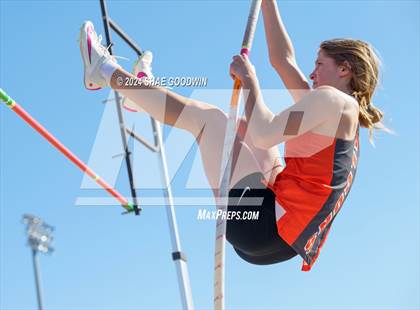 Thumbnail 2 in Skyridge Tri Meet (Pole Vault)  photogallery.