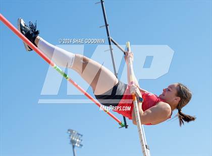 Thumbnail 1 in Skyridge Tri Meet (Pole Vault)  photogallery.