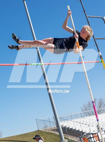Thumbnail 1 in Skyridge Tri Meet (Pole Vault)  photogallery.