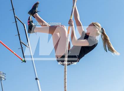 Thumbnail 2 in Skyridge Tri Meet (Pole Vault)  photogallery.