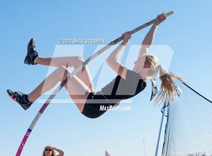 Thumbnail 2 in Skyridge Tri Meet (Pole Vault)  photogallery.