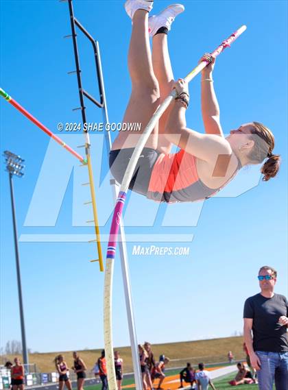 Thumbnail 3 in Skyridge Tri Meet (Pole Vault)  photogallery.