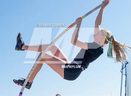 Thumbnail 1 in Skyridge Tri Meet (Pole Vault)  photogallery.
