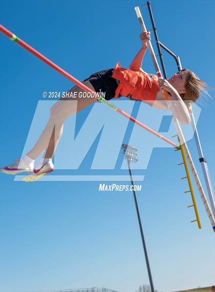 Thumbnail 3 in Skyridge Tri Meet (Pole Vault)  photogallery.