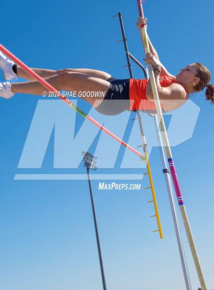 Thumbnail 2 in Skyridge Tri Meet (Pole Vault)  photogallery.