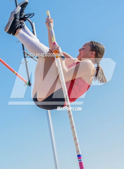Thumbnail 3 in Skyridge Tri Meet (Pole Vault)  photogallery.