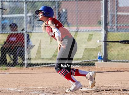 Thumbnail 1 in Elizabeth @ Sand Creek photogallery.