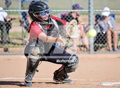 Thumbnail 2 in Elizabeth @ Sand Creek photogallery.