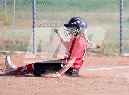 Thumbnail 2 in Elizabeth @ Sand Creek photogallery.