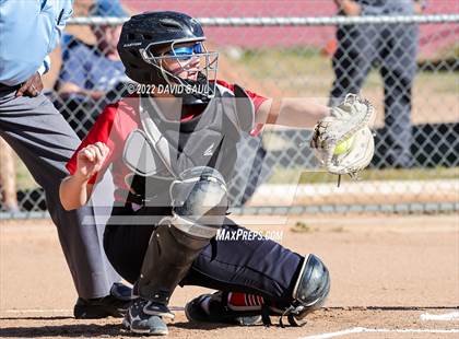 Thumbnail 3 in Elizabeth @ Sand Creek photogallery.