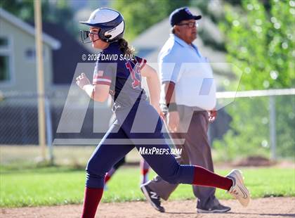Thumbnail 1 in Elizabeth @ Sand Creek photogallery.