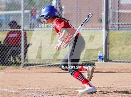 Thumbnail 3 in Elizabeth @ Sand Creek photogallery.