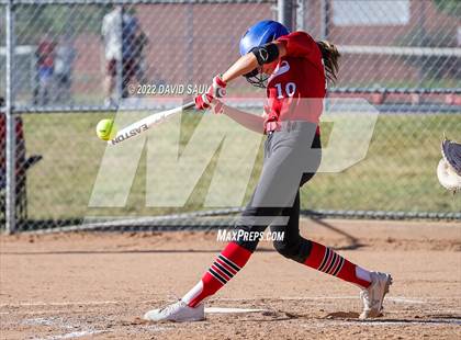 Thumbnail 3 in Elizabeth @ Sand Creek photogallery.
