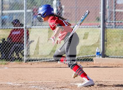 Thumbnail 1 in Elizabeth @ Sand Creek photogallery.