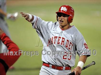 Thumbnail 3 in Mater Dei vs. Royal (CIF SS D1 Playoffs) photogallery.
