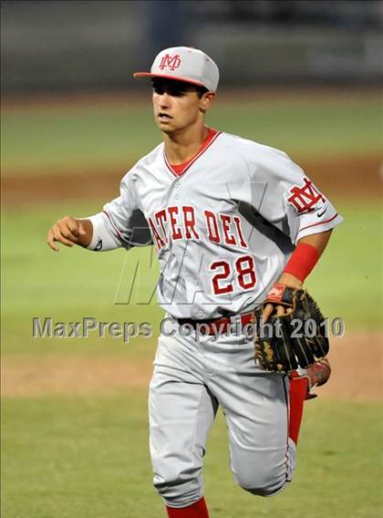 Thumbnail 1 in Mater Dei vs. Royal (CIF SS D1 Playoffs) photogallery.