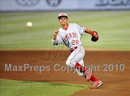 Thumbnail 2 in Mater Dei vs. Royal (CIF SS D1 Playoffs) photogallery.