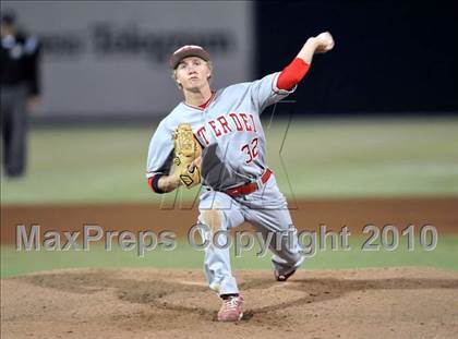 Thumbnail 1 in Mater Dei vs. Royal (CIF SS D1 Playoffs) photogallery.
