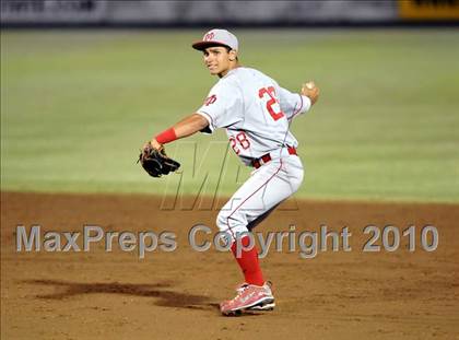 Thumbnail 3 in Mater Dei vs. Royal (CIF SS D1 Playoffs) photogallery.