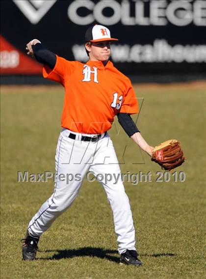 Thumbnail 1 in Hoover vs. Madison Academy photogallery.