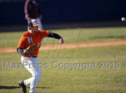 Thumbnail 1 in Hoover vs. Madison Academy photogallery.