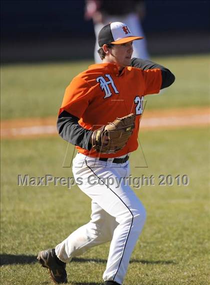 Thumbnail 3 in Hoover vs. Madison Academy photogallery.