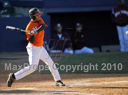 Thumbnail 2 in Hoover vs. Madison Academy photogallery.