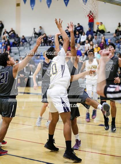 Thumbnail 3 in Camarillo vs. Campbell Hall (2018 Burbank Bulldog Tournament Final) photogallery.