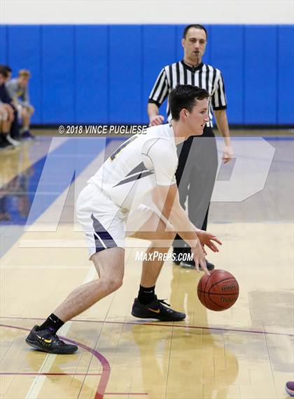 Thumbnail 3 in Camarillo vs. Campbell Hall (2018 Burbank Bulldog Tournament Final) photogallery.