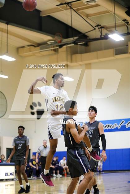 Thumbnail 2 in Camarillo vs. Campbell Hall (2018 Burbank Bulldog Tournament Final) photogallery.