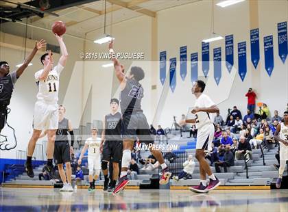 Thumbnail 1 in Camarillo vs. Campbell Hall (2018 Burbank Bulldog Tournament Final) photogallery.