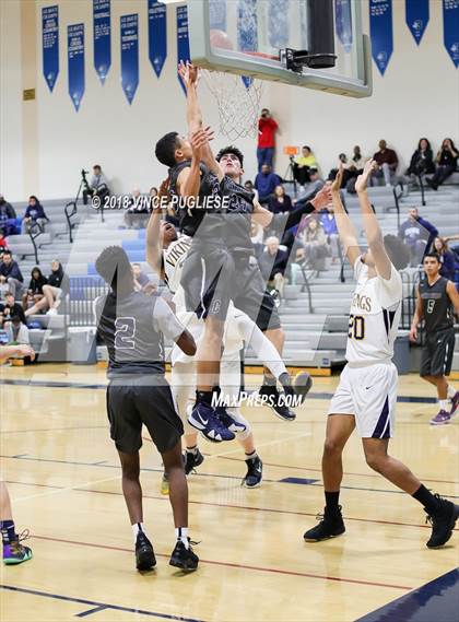 Thumbnail 2 in Camarillo vs. Campbell Hall (2018 Burbank Bulldog Tournament Final) photogallery.