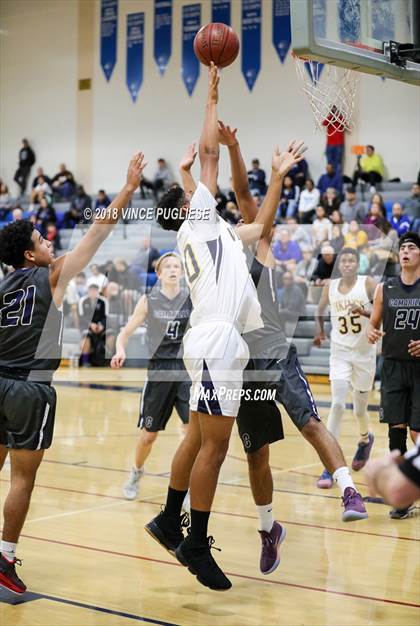 Thumbnail 2 in Camarillo vs. Campbell Hall (2018 Burbank Bulldog Tournament Final) photogallery.