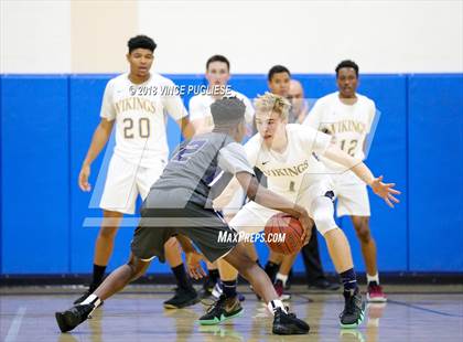 Thumbnail 3 in Camarillo vs. Campbell Hall (2018 Burbank Bulldog Tournament Final) photogallery.