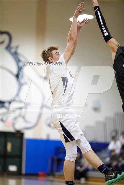 Thumbnail 1 in Camarillo vs. Campbell Hall (2018 Burbank Bulldog Tournament Final) photogallery.