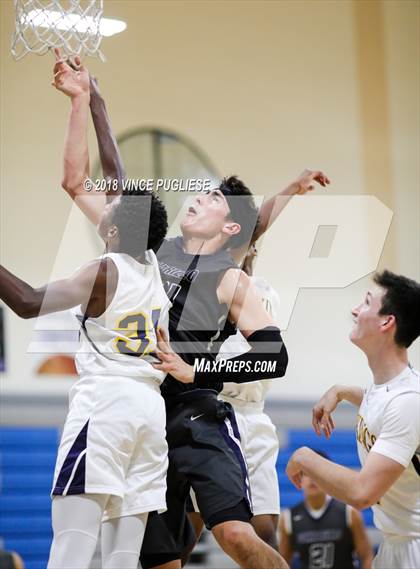 Thumbnail 1 in Camarillo vs. Campbell Hall (2018 Burbank Bulldog Tournament Final) photogallery.
