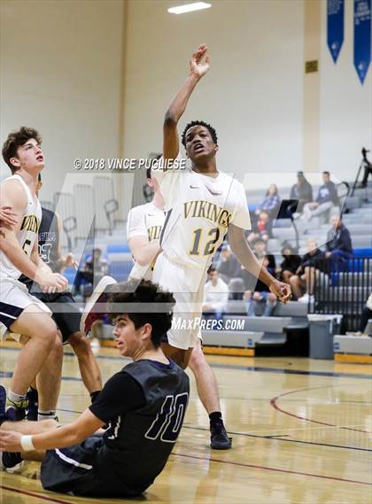 Thumbnail 3 in Camarillo vs. Campbell Hall (2018 Burbank Bulldog Tournament Final) photogallery.