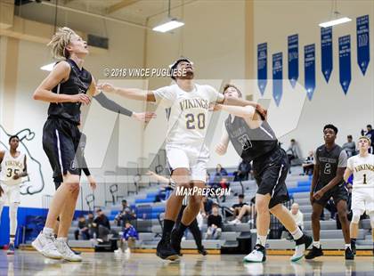 Thumbnail 3 in Camarillo vs. Campbell Hall (2018 Burbank Bulldog Tournament Final) photogallery.