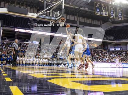Thumbnail 3 in Highlands vs Cooper (2024 9th Region Boys Basketball Tournament) photogallery.