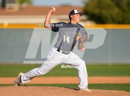 Thumbnail 3 in Queen Creek @ Mesa photogallery.