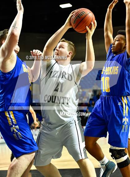 Thumbnail 1 in Izard County vs. Guy-Perkins (AAA 1A Final) photogallery.