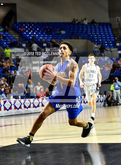 Thumbnail 1 in Izard County vs. Guy-Perkins (AAA 1A Final) photogallery.