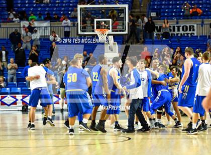 Thumbnail 3 in Izard County vs. Guy-Perkins (AAA 1A Final) photogallery.