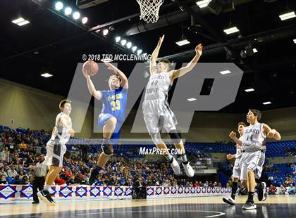 Thumbnail 1 in Izard County vs. Guy-Perkins (AAA 1A Final) photogallery.