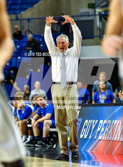 Thumbnail 1 in Izard County vs. Guy-Perkins (AAA 1A Final) photogallery.